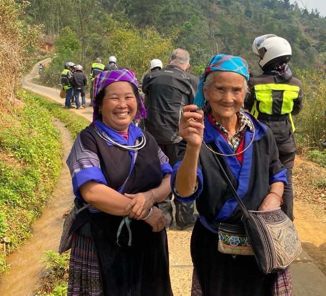 Vietnam old local ladies