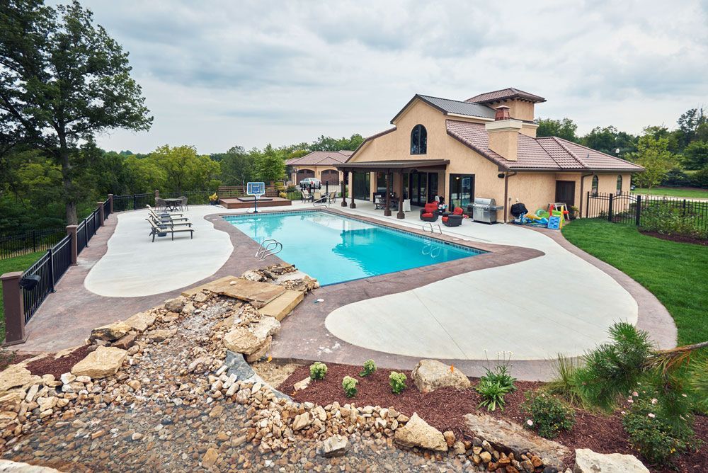 Make Your Own Paradise When You Call Design Built Homes for Home Construction in Mid-MO.