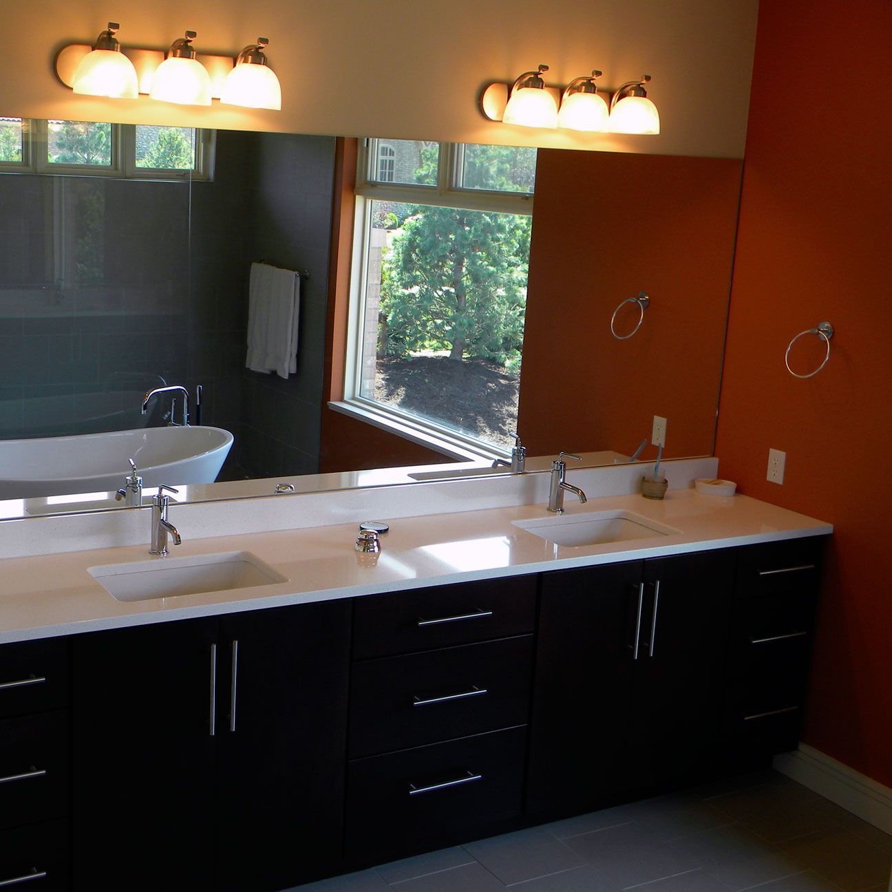 Design & Build or Remodel Your Mid-Missouri Bathroom With Design Built Homes.
