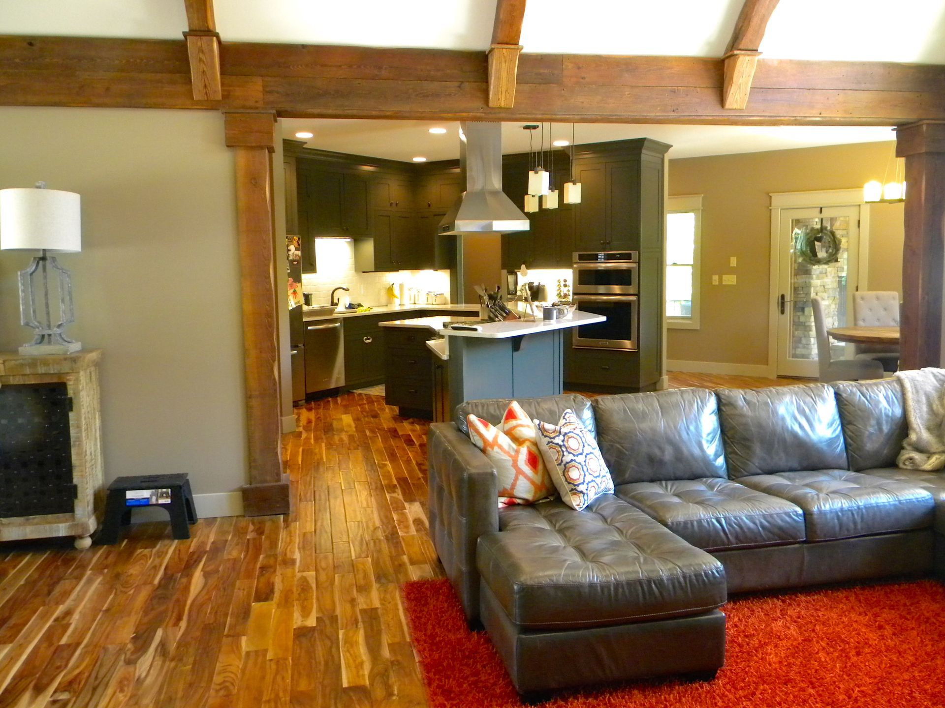 Design Your Mid-Missouri Home to Your Exact Needs With Design Built Homes' Trusted Contractors.