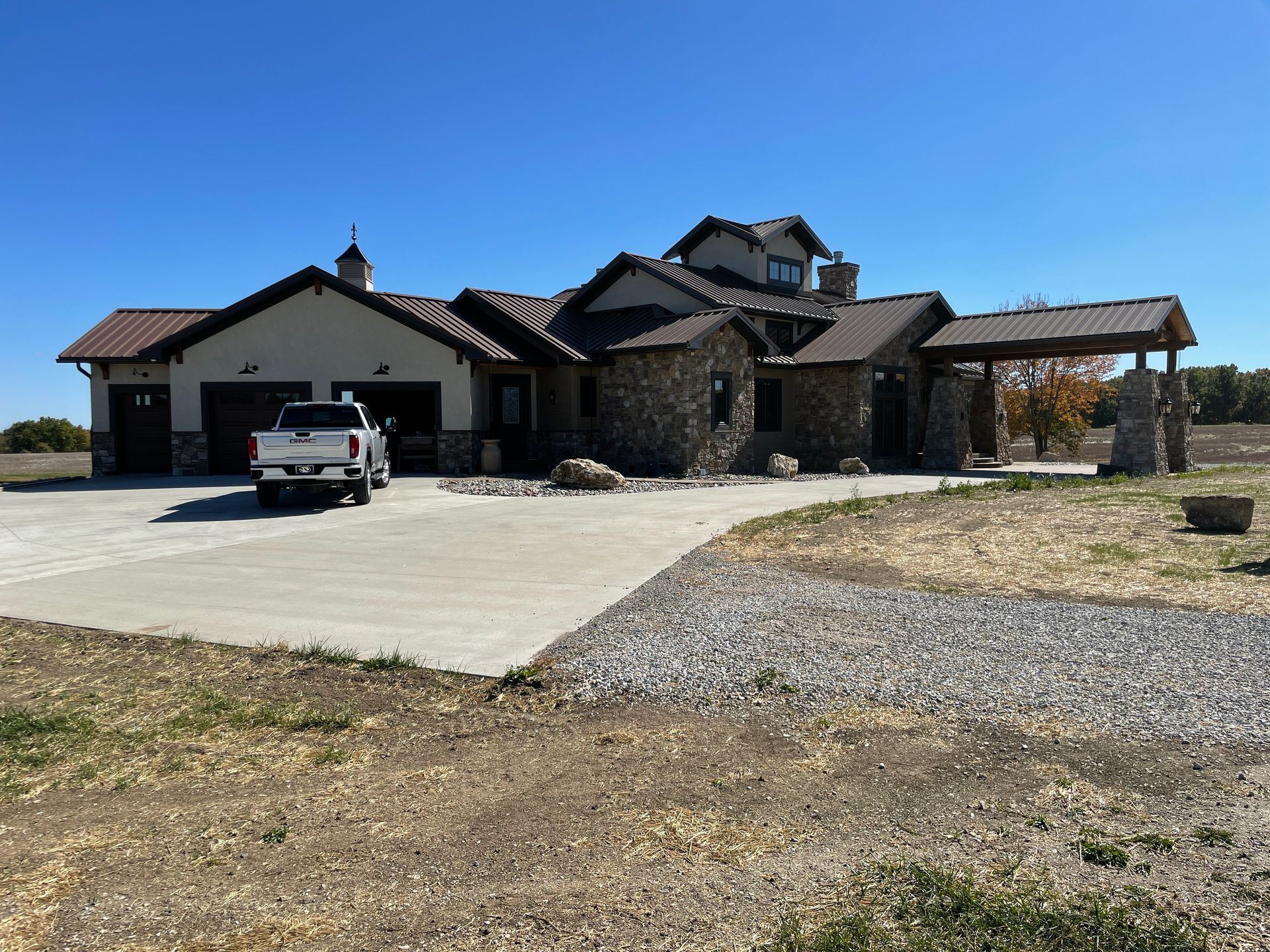 Does Your New Home Need a Big Driveway? Call Design Built Homes in Mid-Missouri. 