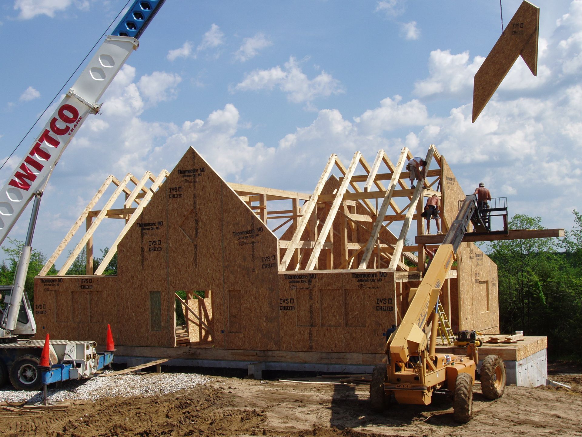 Start Building a Sturdy Home in Mid-Missouri With Design Built Homes Today. 