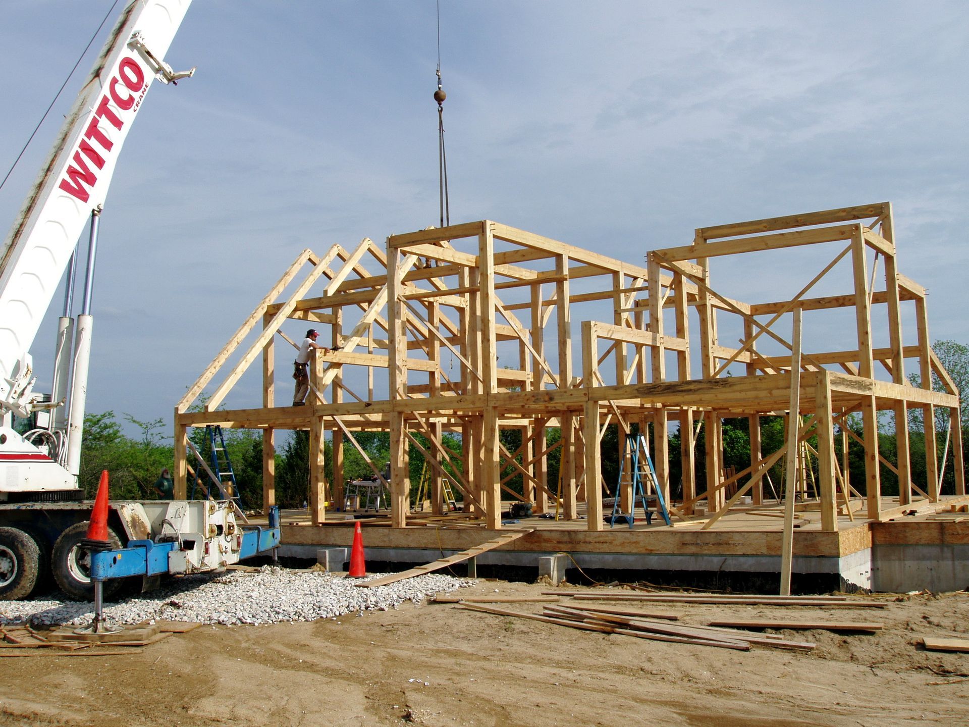 Create Your Dream Timber Home & Build it in Mid-Missouri With Design Built Homes. 