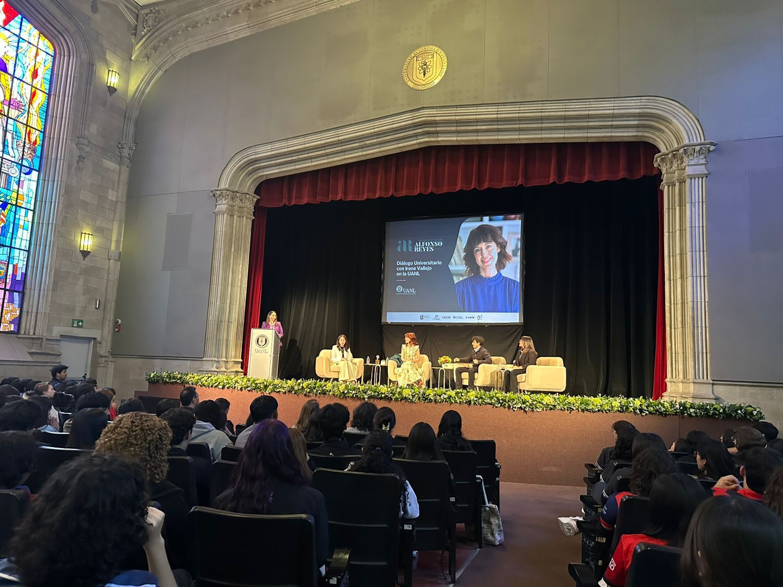 Irene Vallejo en la UANL