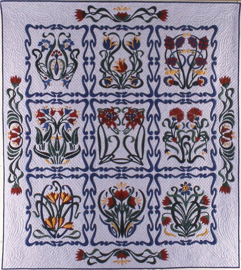 Art Nouveau (Rhapsody in Bloom), Suzanne Marshall Quilt Maker