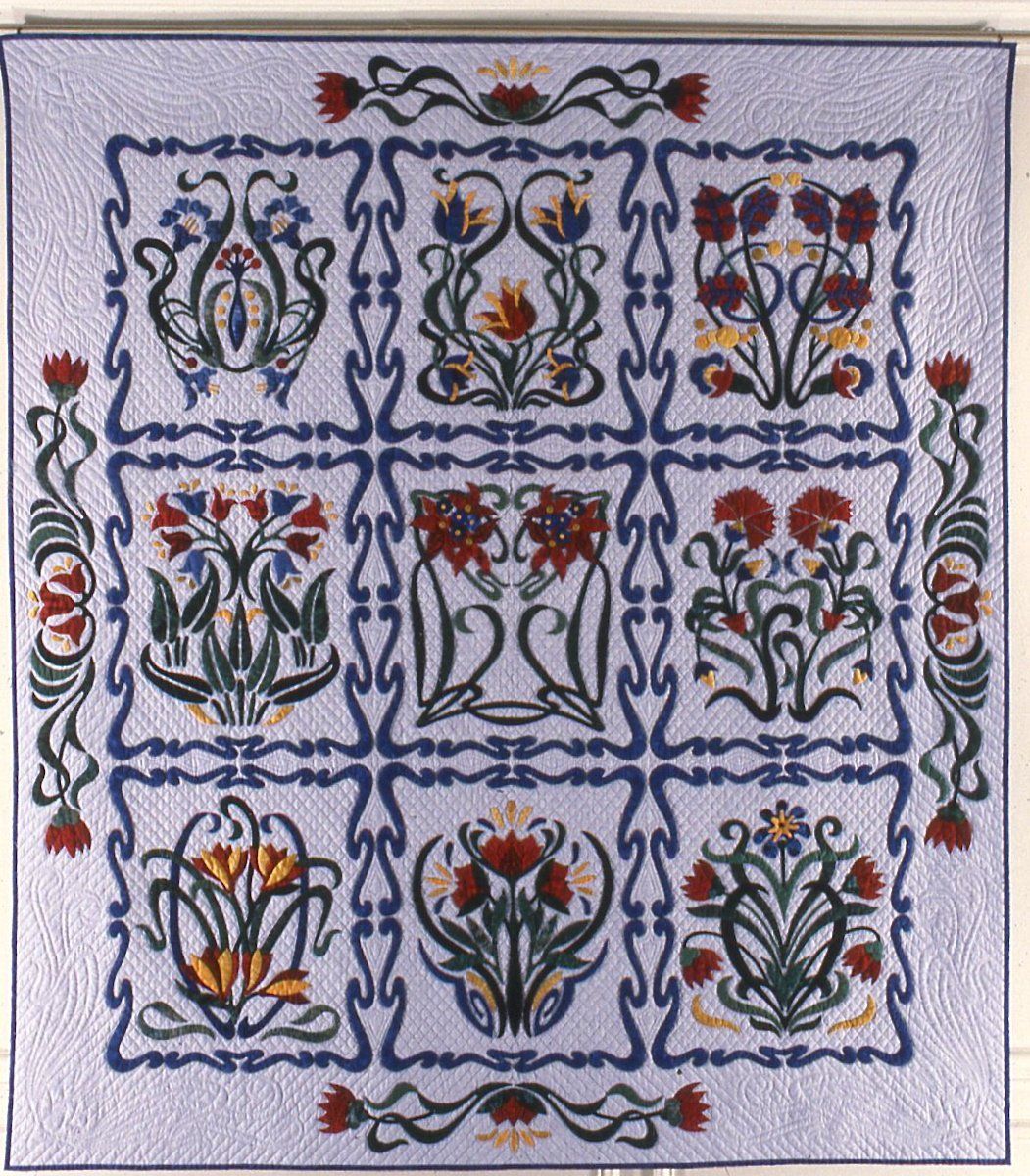 Rhapsody in Bloom Pattern, Suzanne Marshall Quilt Maker