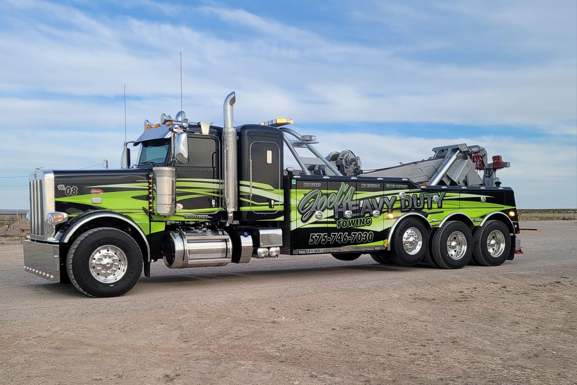 Joel's Heavy Duty Towing & Recovery LLC featured image