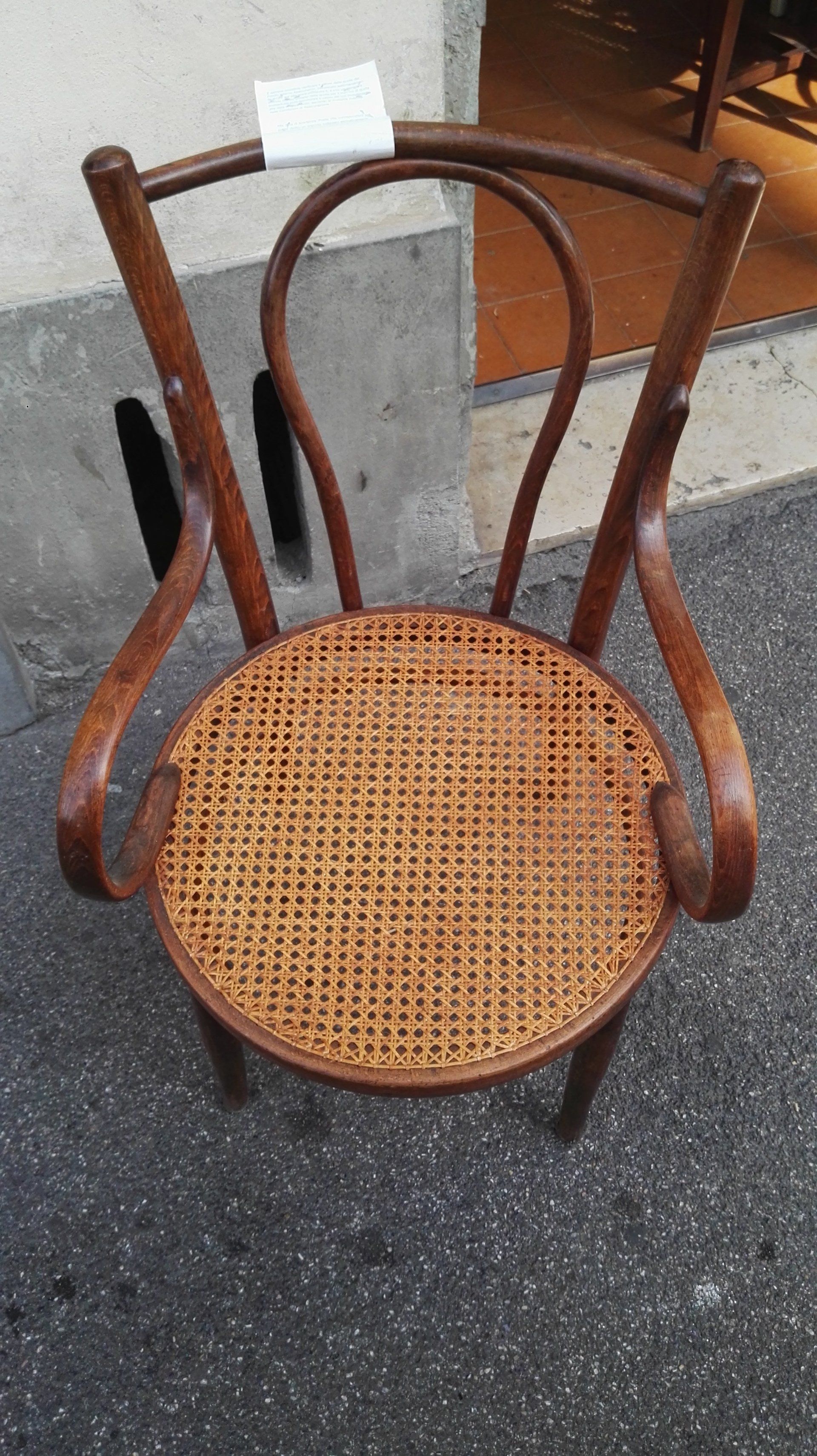 chaise avec siège en paille ronde