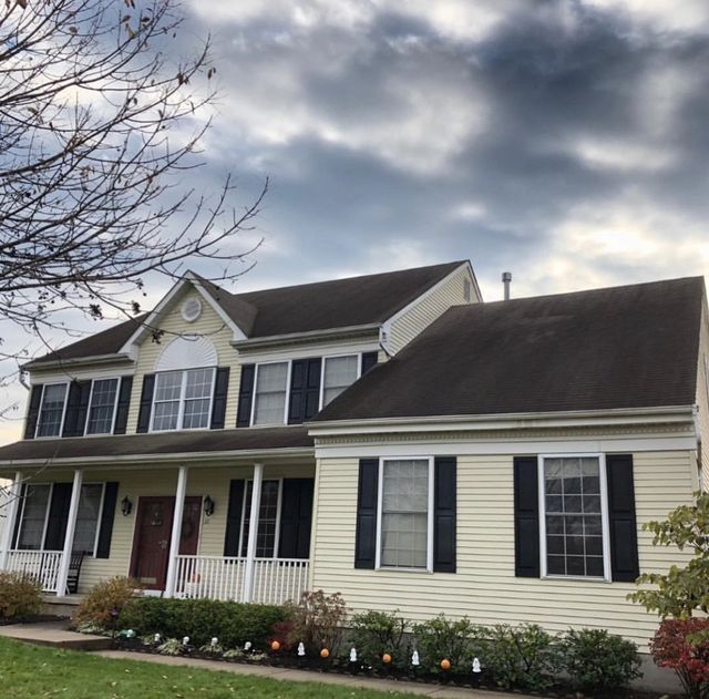 roof and house power washing near me