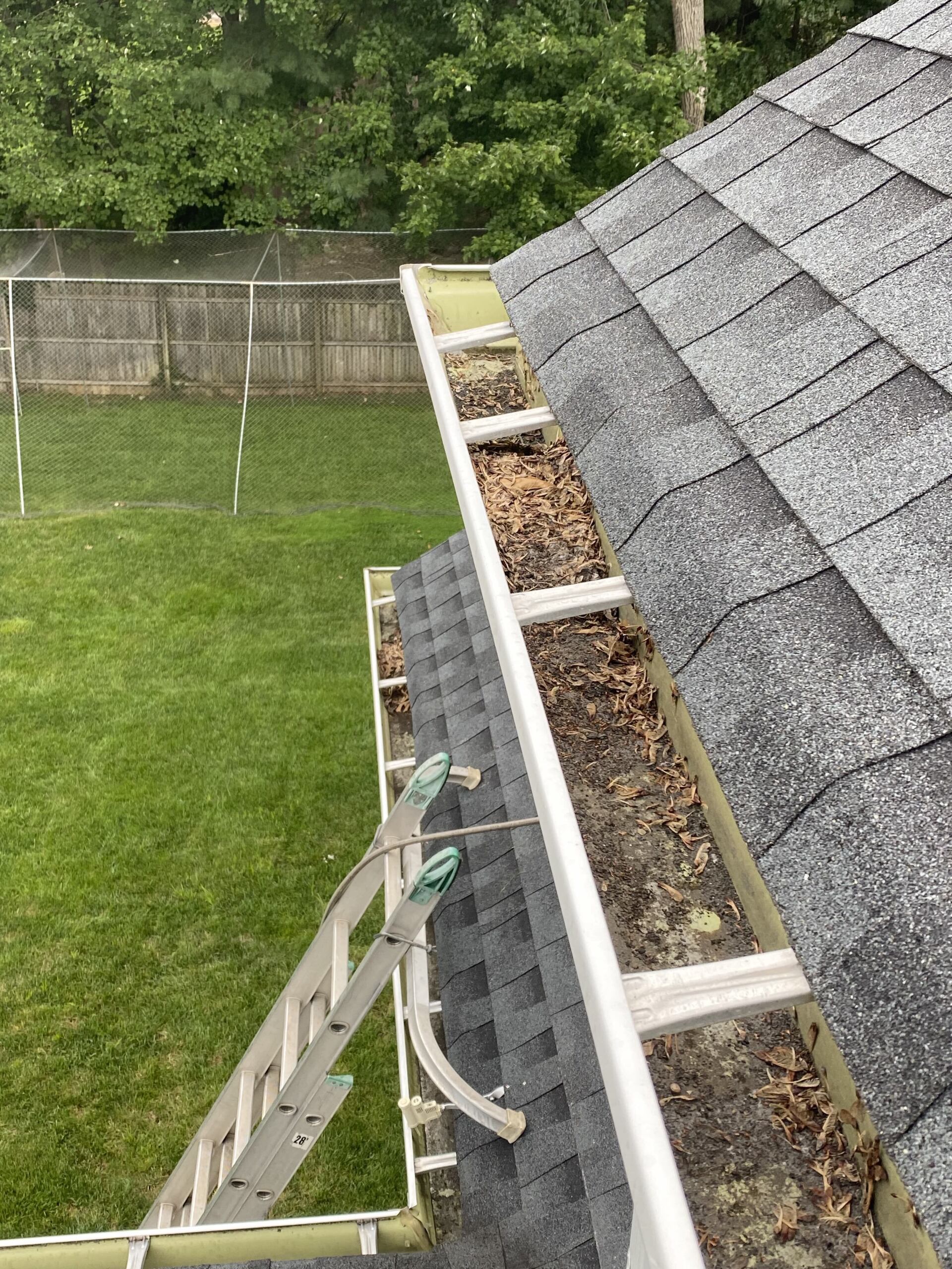 gutter cleaning company downingtown