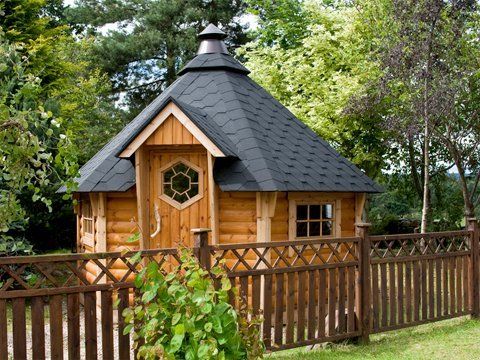 Eco-friendly log cabins 