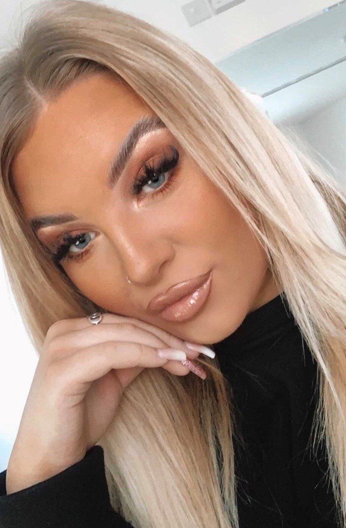 Side-by-side before and after HD brows, January 2020.