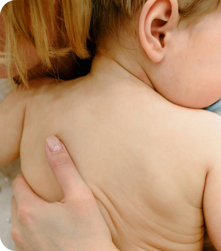 新鮮羊奶還含有癸酸和辛酸，能自然平衡皮膚的酸鹼度。