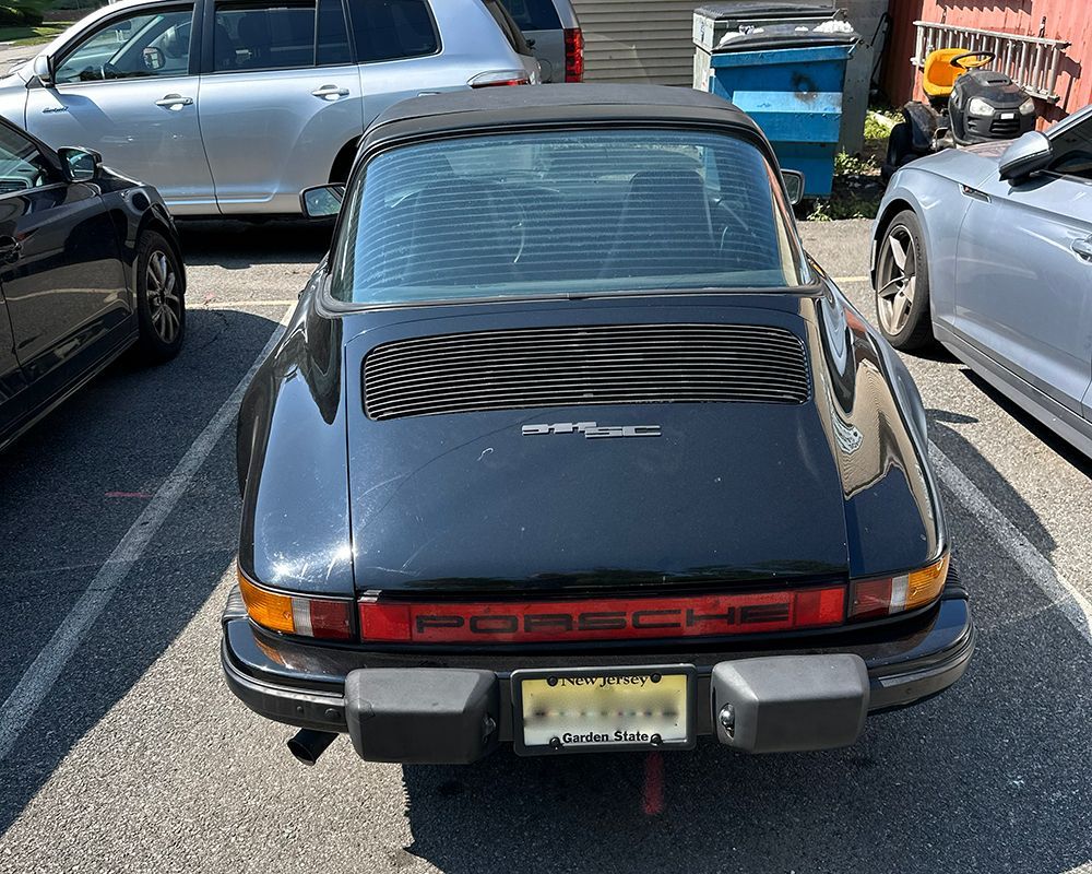 PORSCHE 911 SC