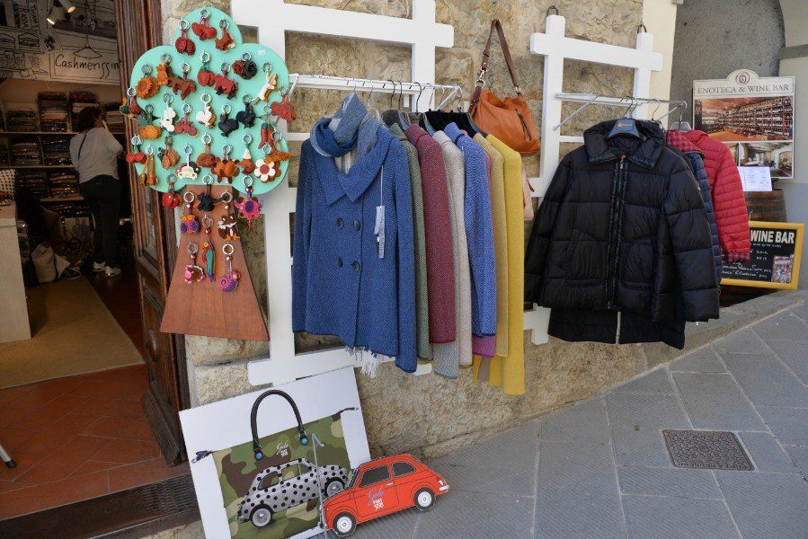 abbigliamento in cashmere