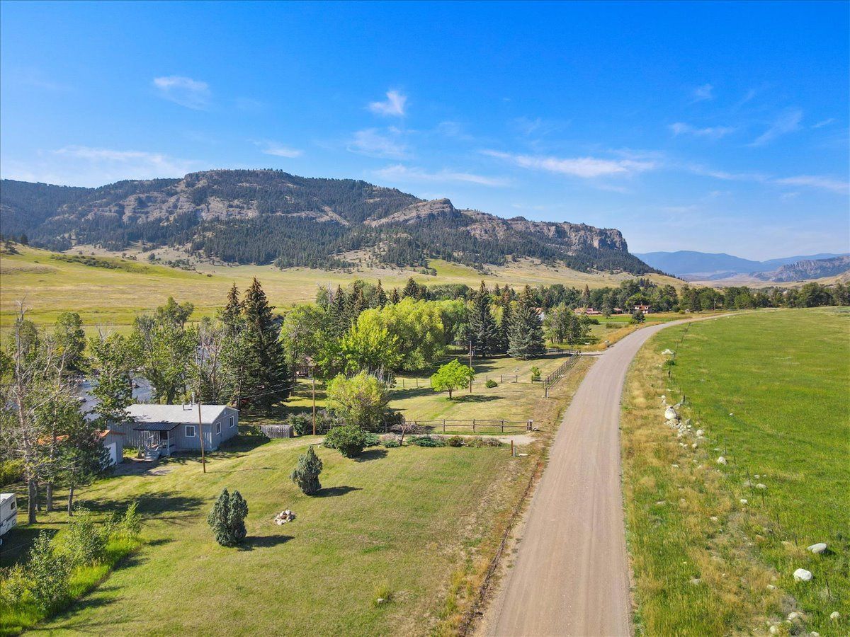 Stillwater River Rd, Absarokee, MT 