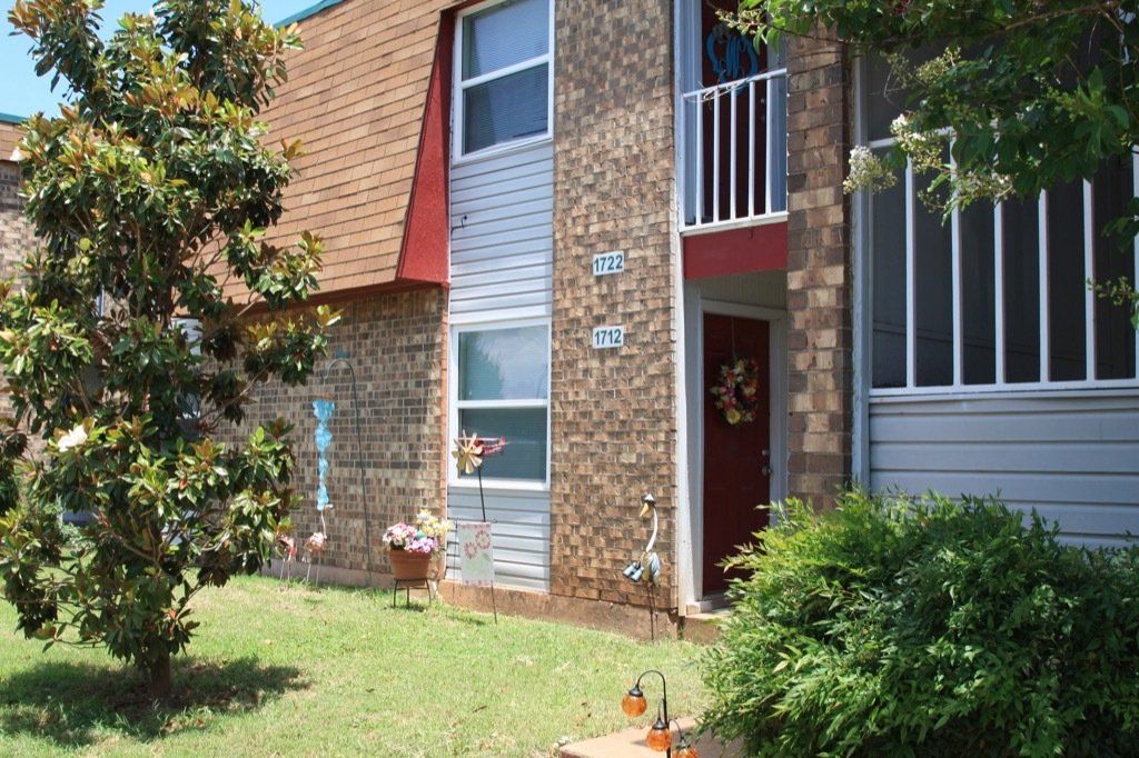 Lions Court | Amarillo, Texas