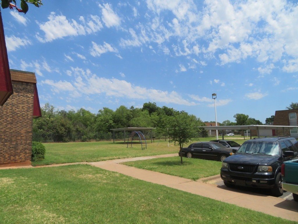 Lions Court | Amarillo, Texas