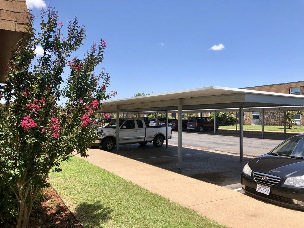 Lions Court | Amarillo, Texas