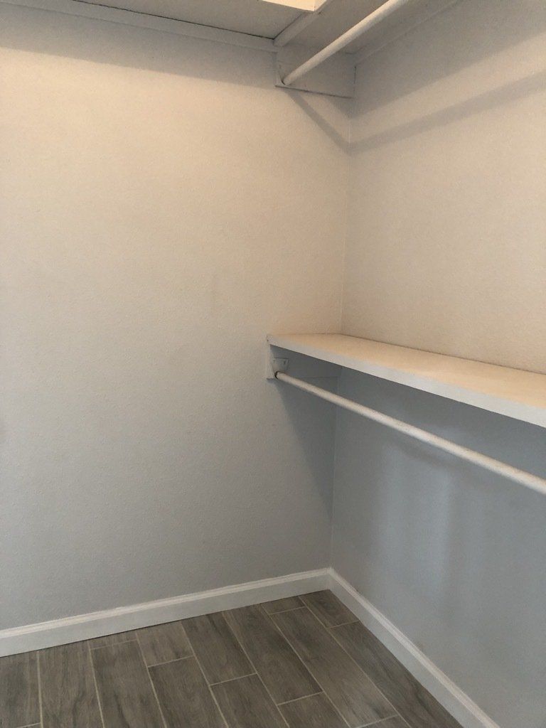 Summerwood 2 Bed - closet