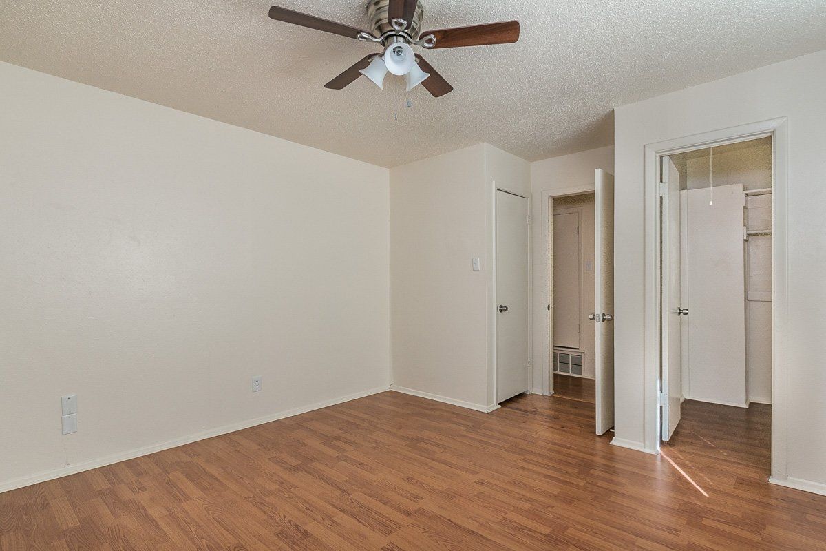 Greenbriar Apartments Unit 2712-6 Model Interior | Transpacific Enterprise