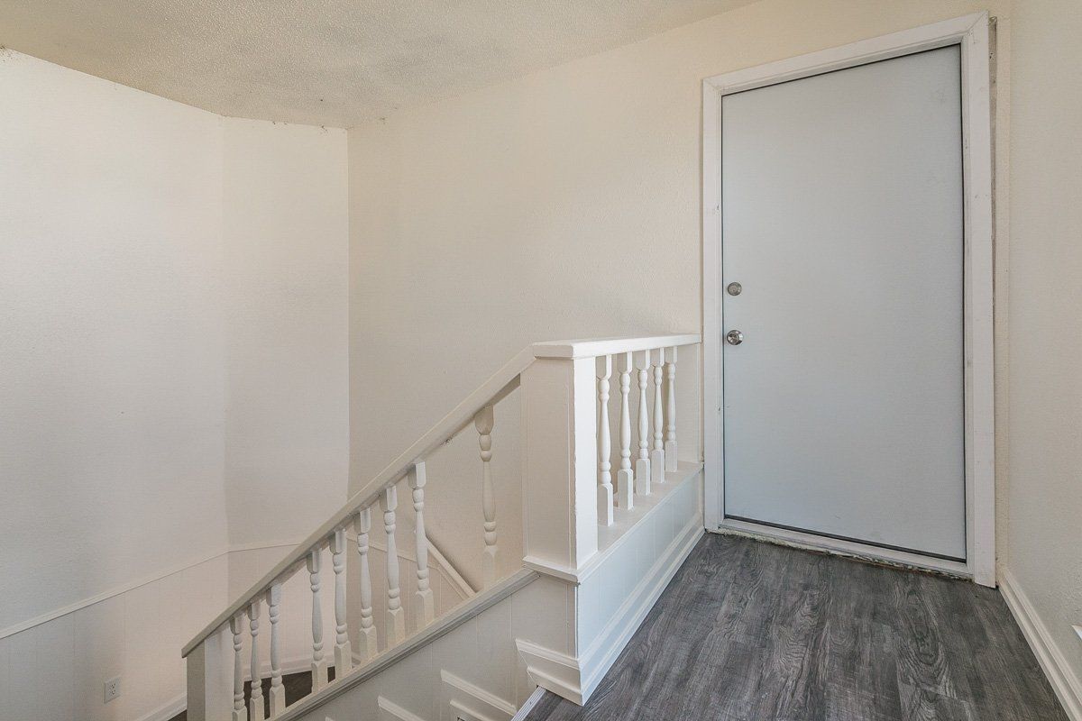 Greenbriar Apartments Unit 2712-6 Model Interior | Transpacific Enterprise