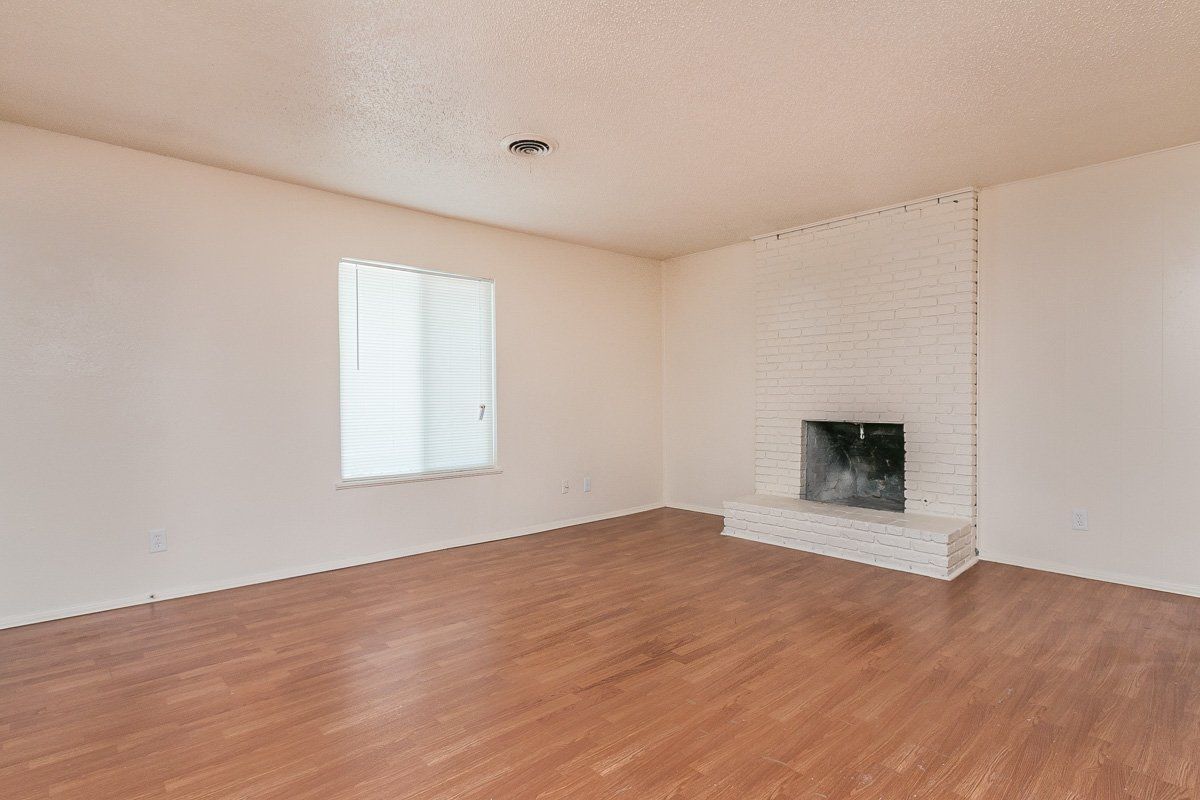 Greenbriar Apartments Unit 2712-6 Model Interior | Transpacific Enterprise