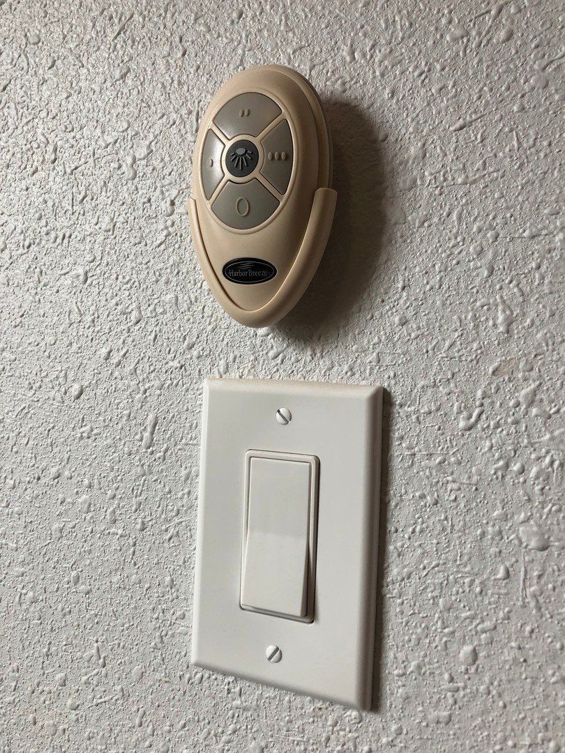 Summerwood 2 Bed - Light switch