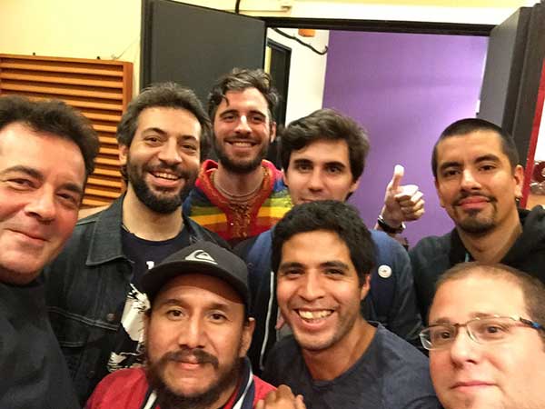 Alumnos del curso de mezcla con Pablo Rabinovich