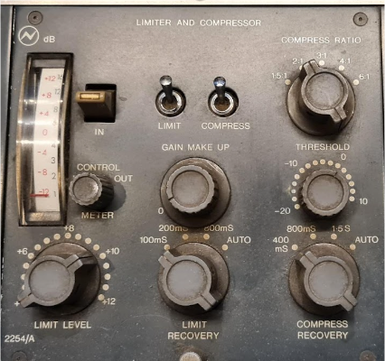 Neve 2254A