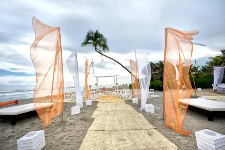 Bodas Elegantes en Zona Diamante