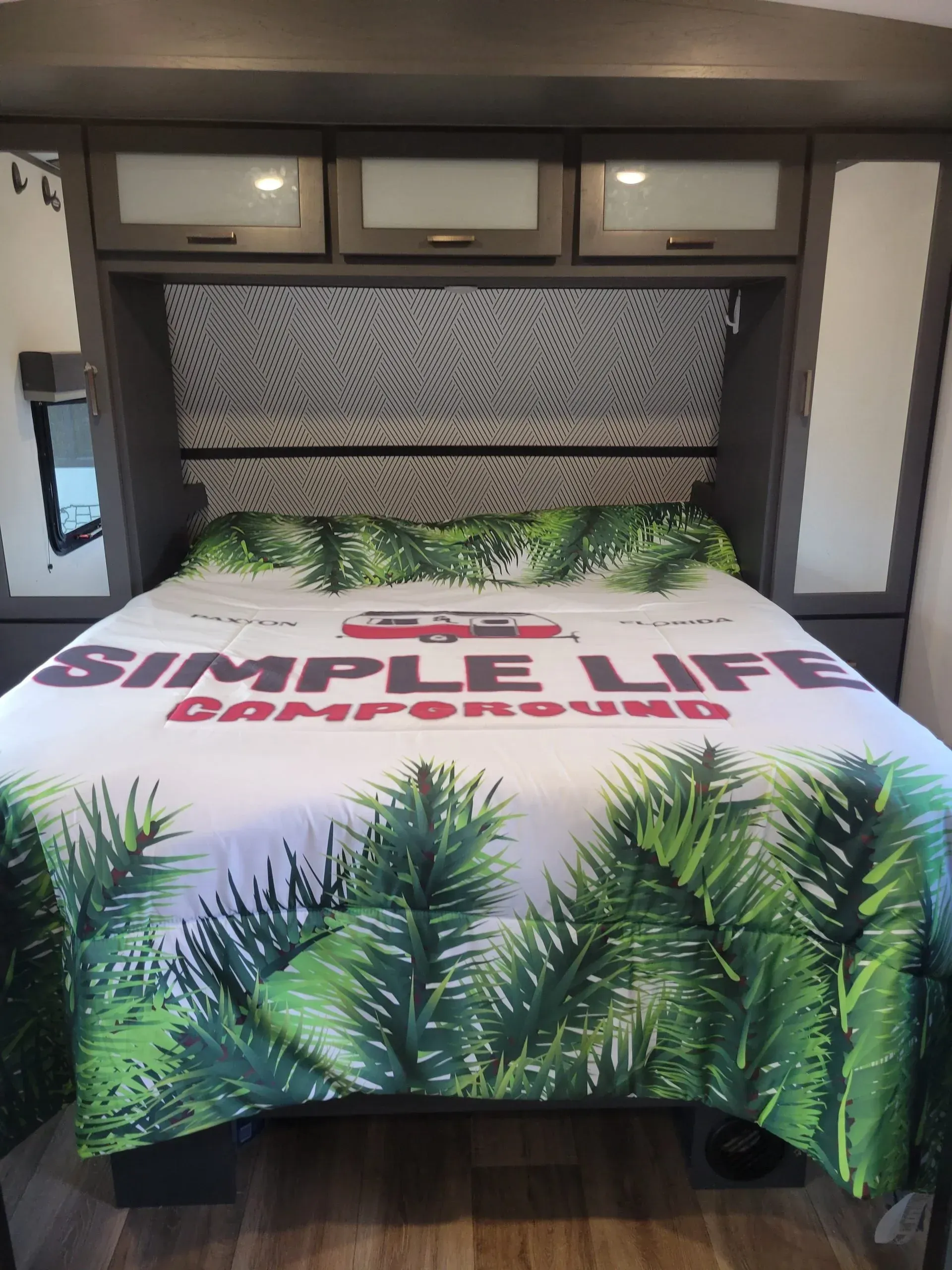 The Simple Escape rental at Simple Livin Campground