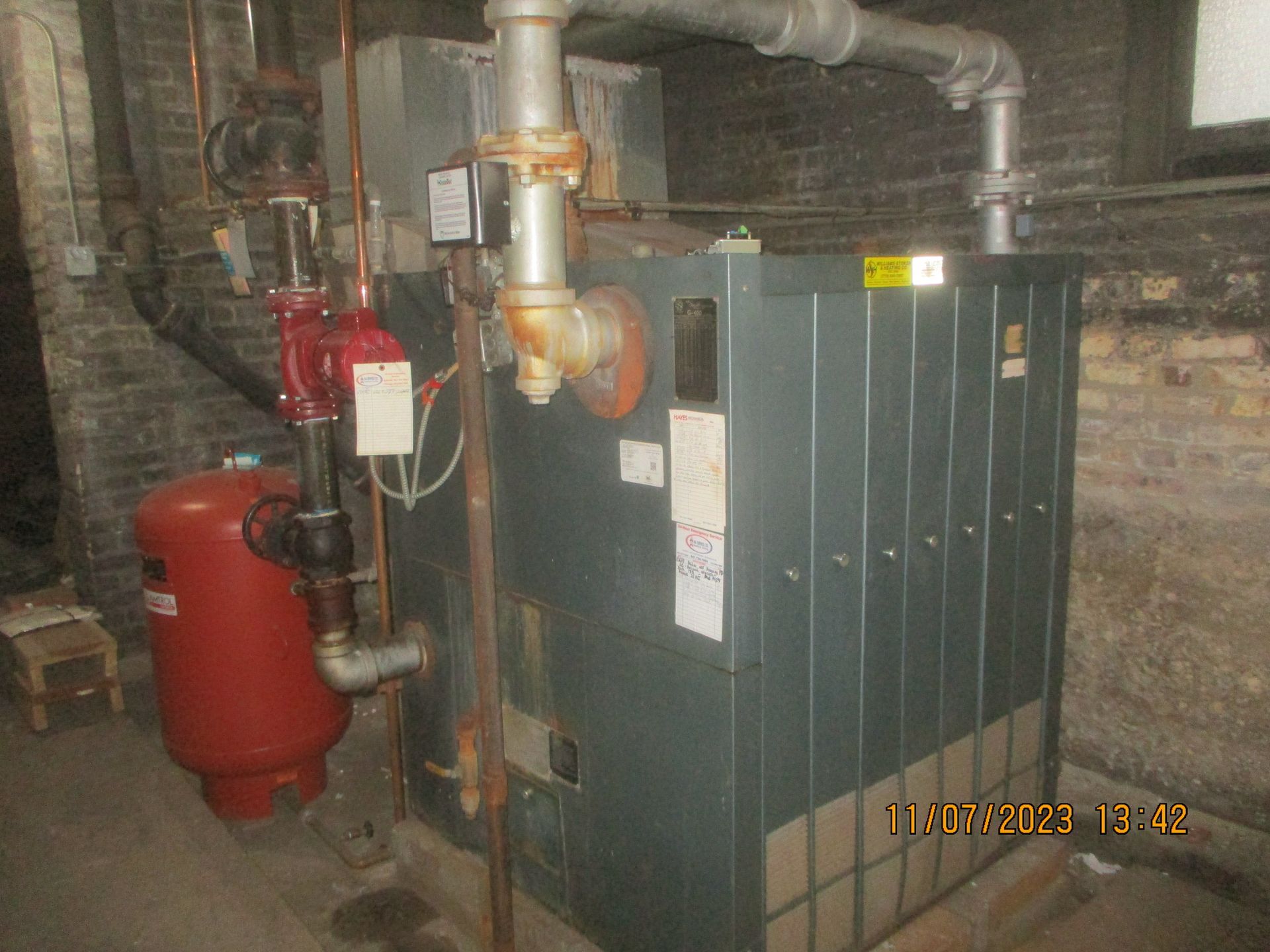 A picture of a boiler was taken on 11/06/2021