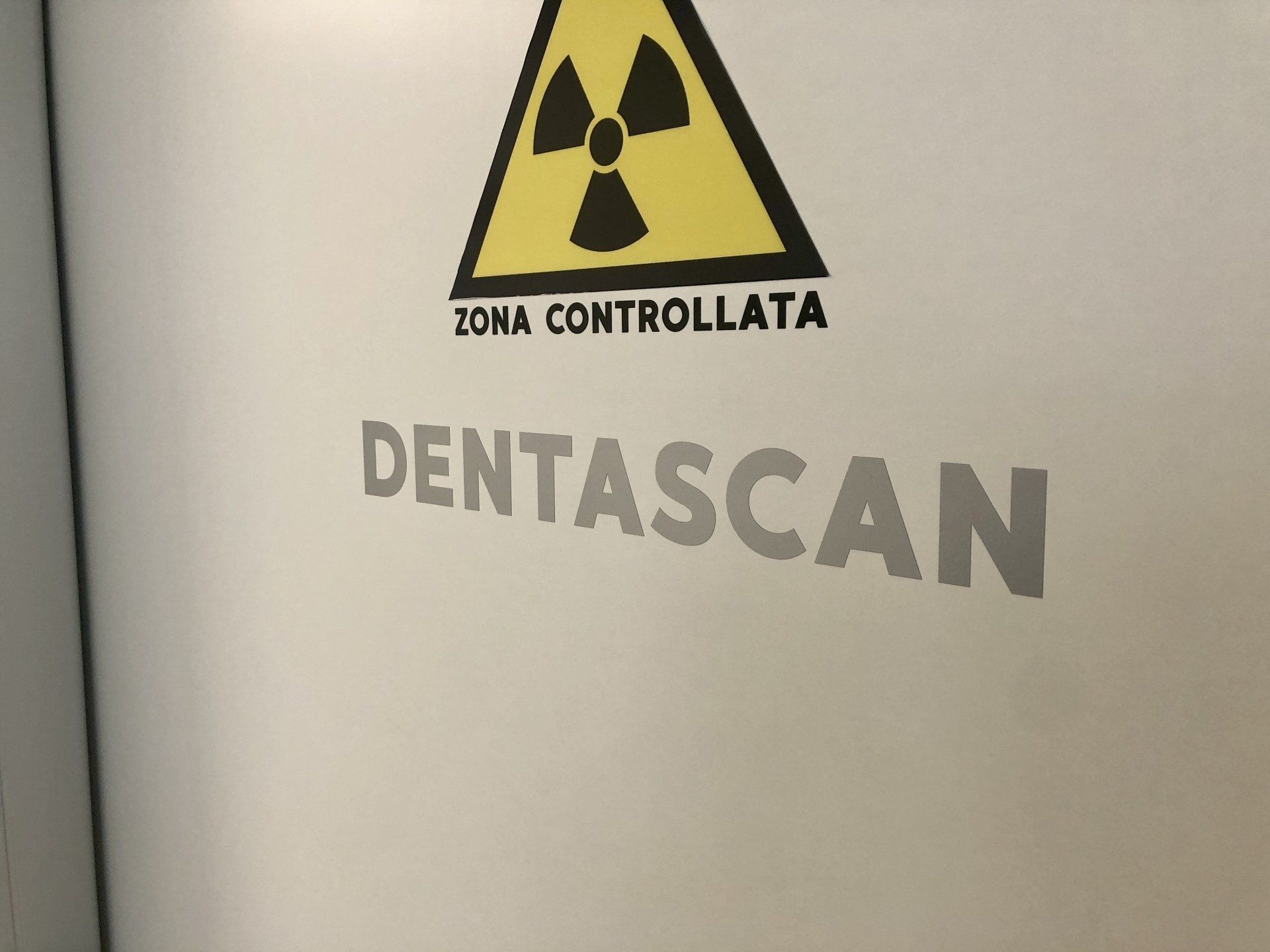 Ingresso zona controllata