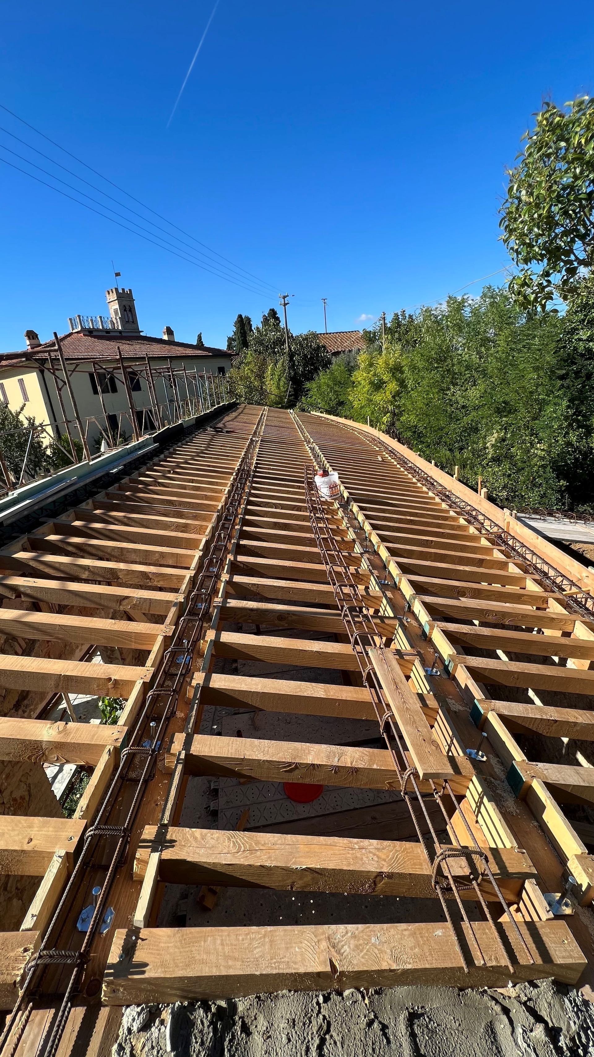 RIFACIMENTO TETTI E FACCIATE