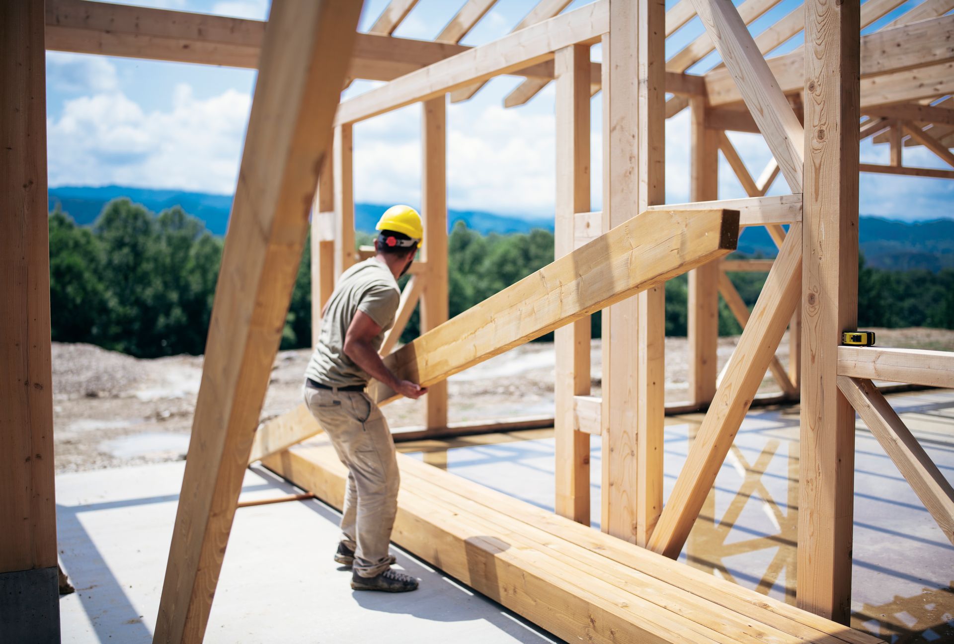 COSTRUZIONI E INTERVENTI EDILIZI