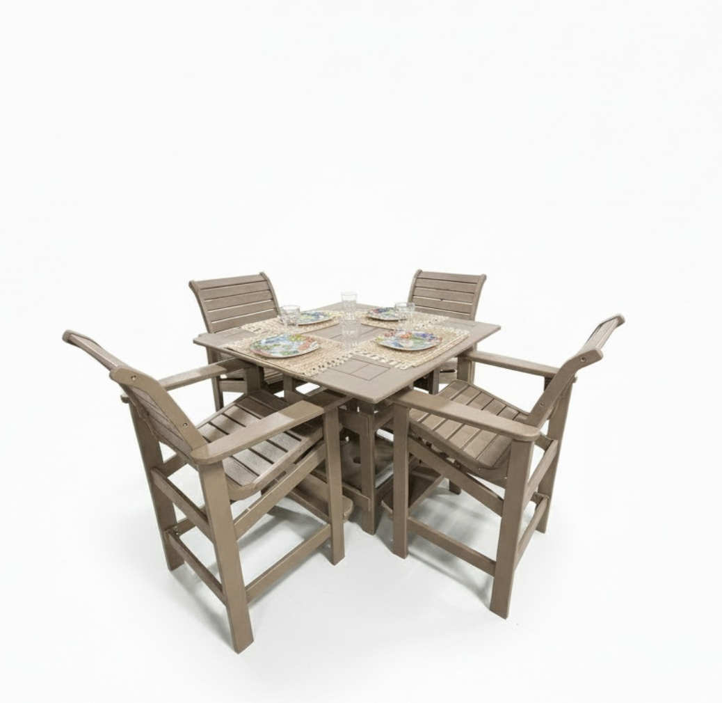 Ex: Square w/ Hopetown Chairs