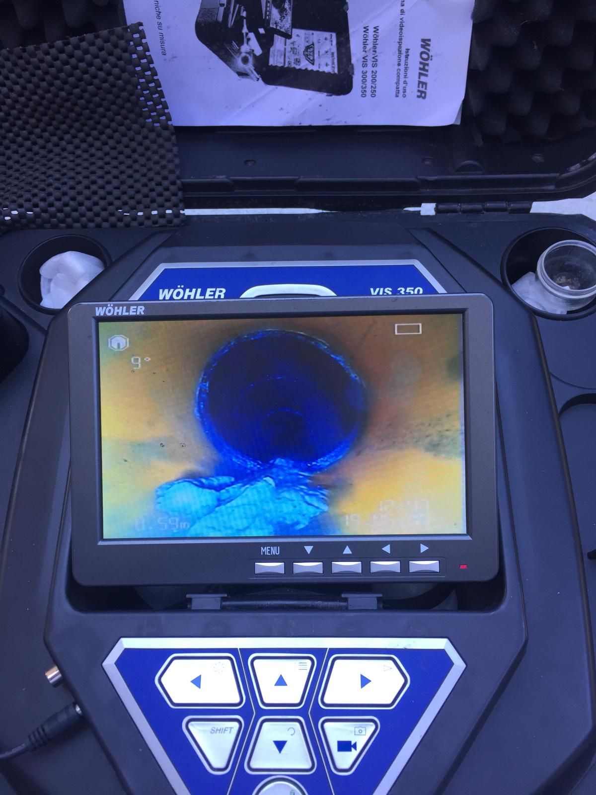 ricerca perdita acquaElectrical Install at Open space