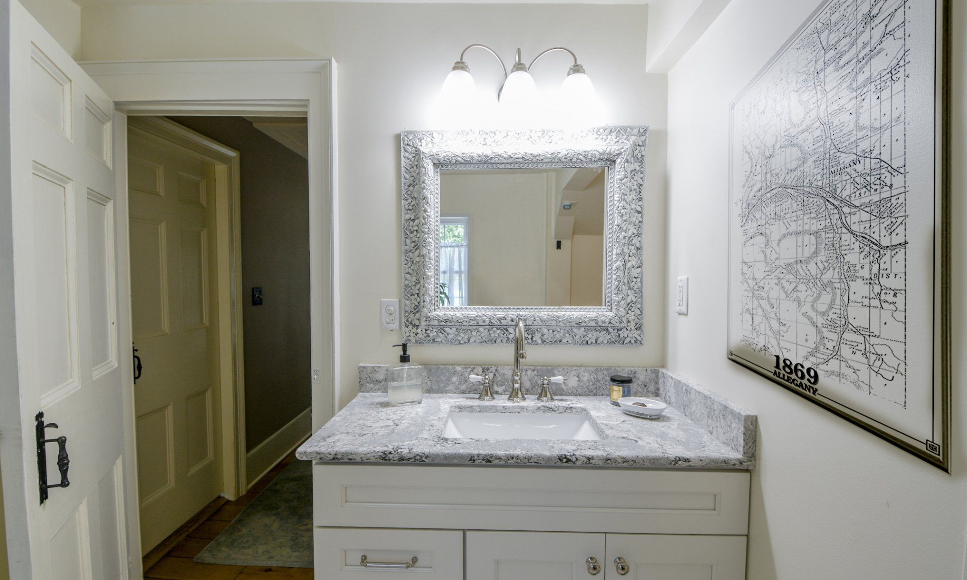 5 Mile Rd. Reno bathroom 2