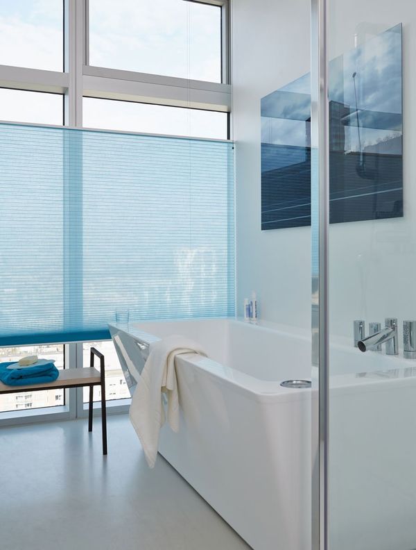 bespoke blinds for bathrooms near the bathtub