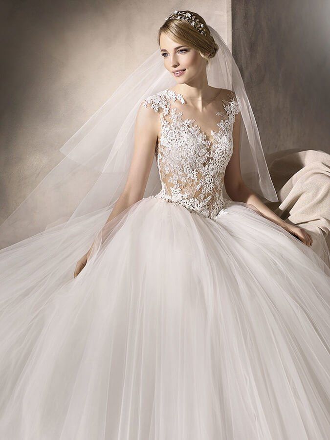 La Sposa wedding dresses Merseyside, Tiffany Couture