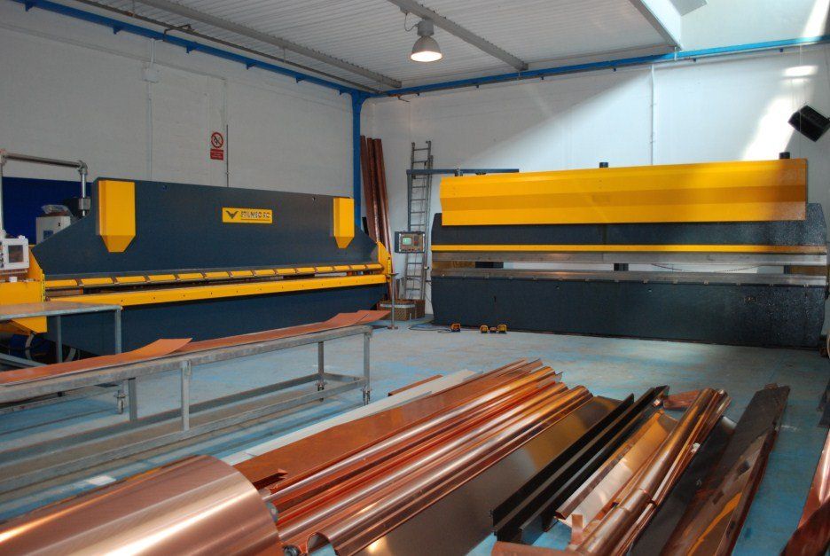 Pressa Calandra con lamiere