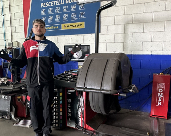 Pescetelli Gomme, Emanuele