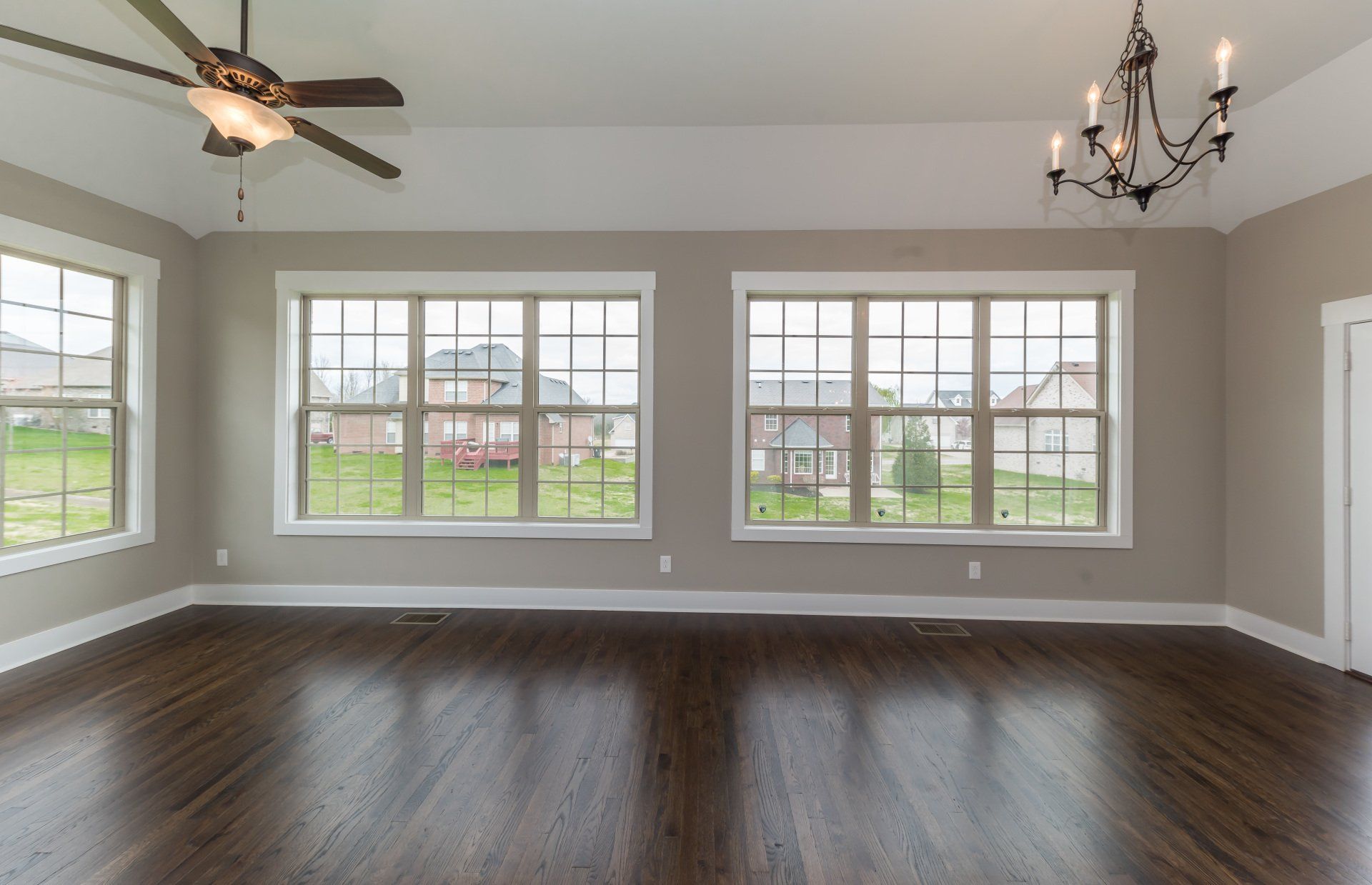 Gallery of Homes - great room
