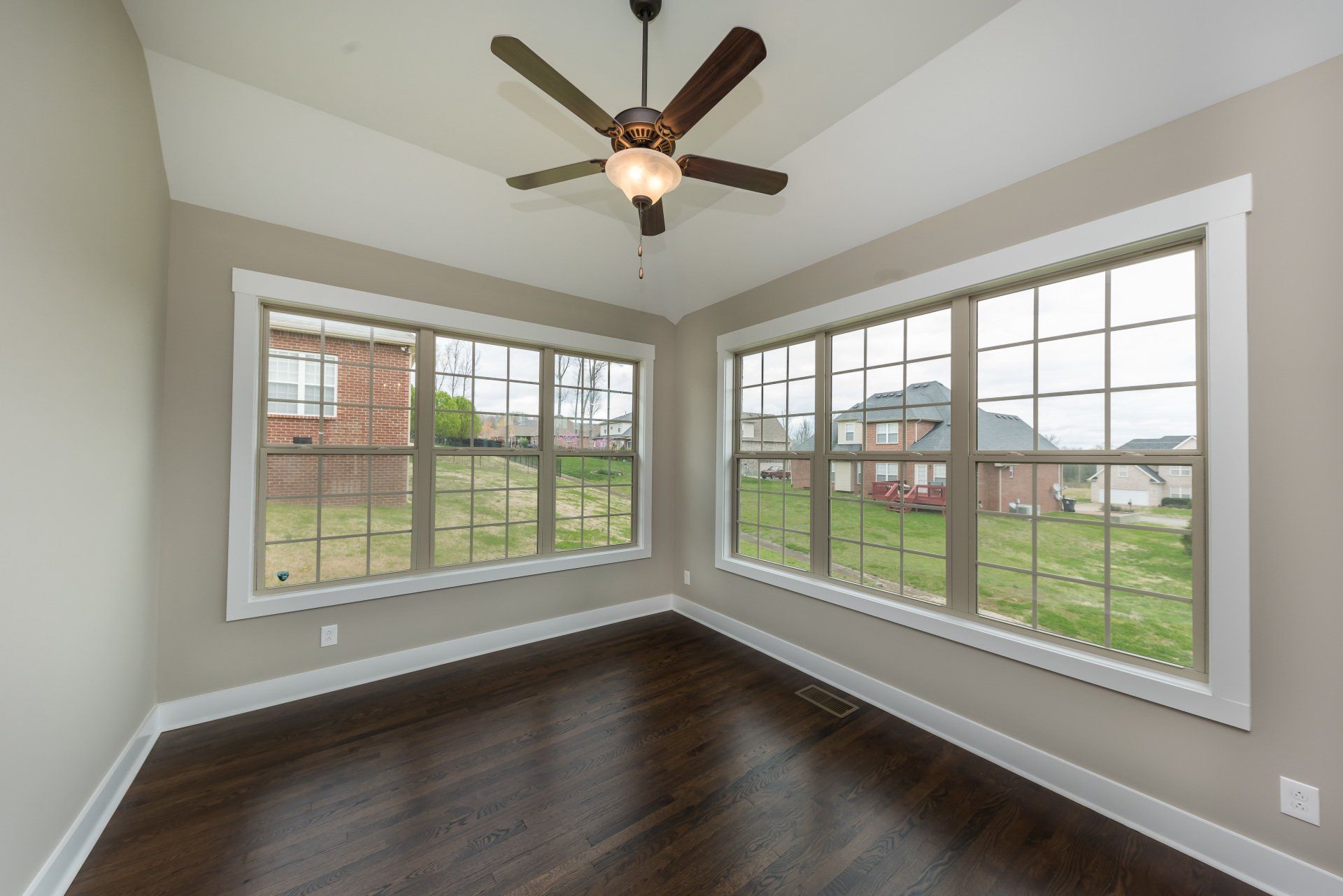 Gallery of Homes - great room