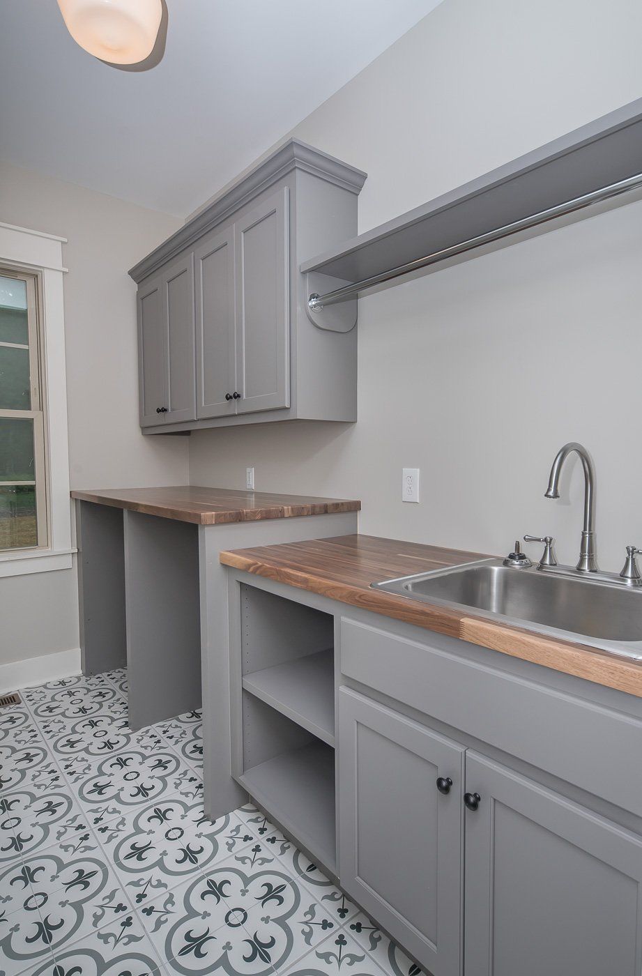 Southern Charm Custom Home - Laundry