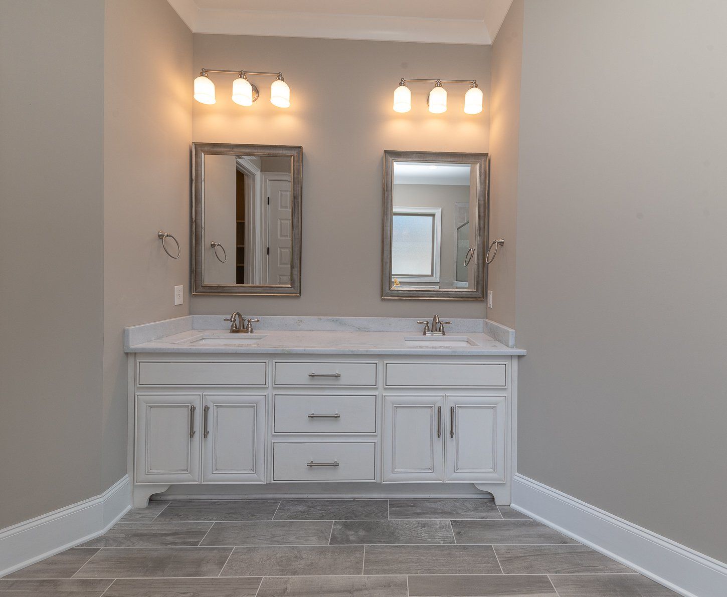 Gallery of Homes - master bathroom