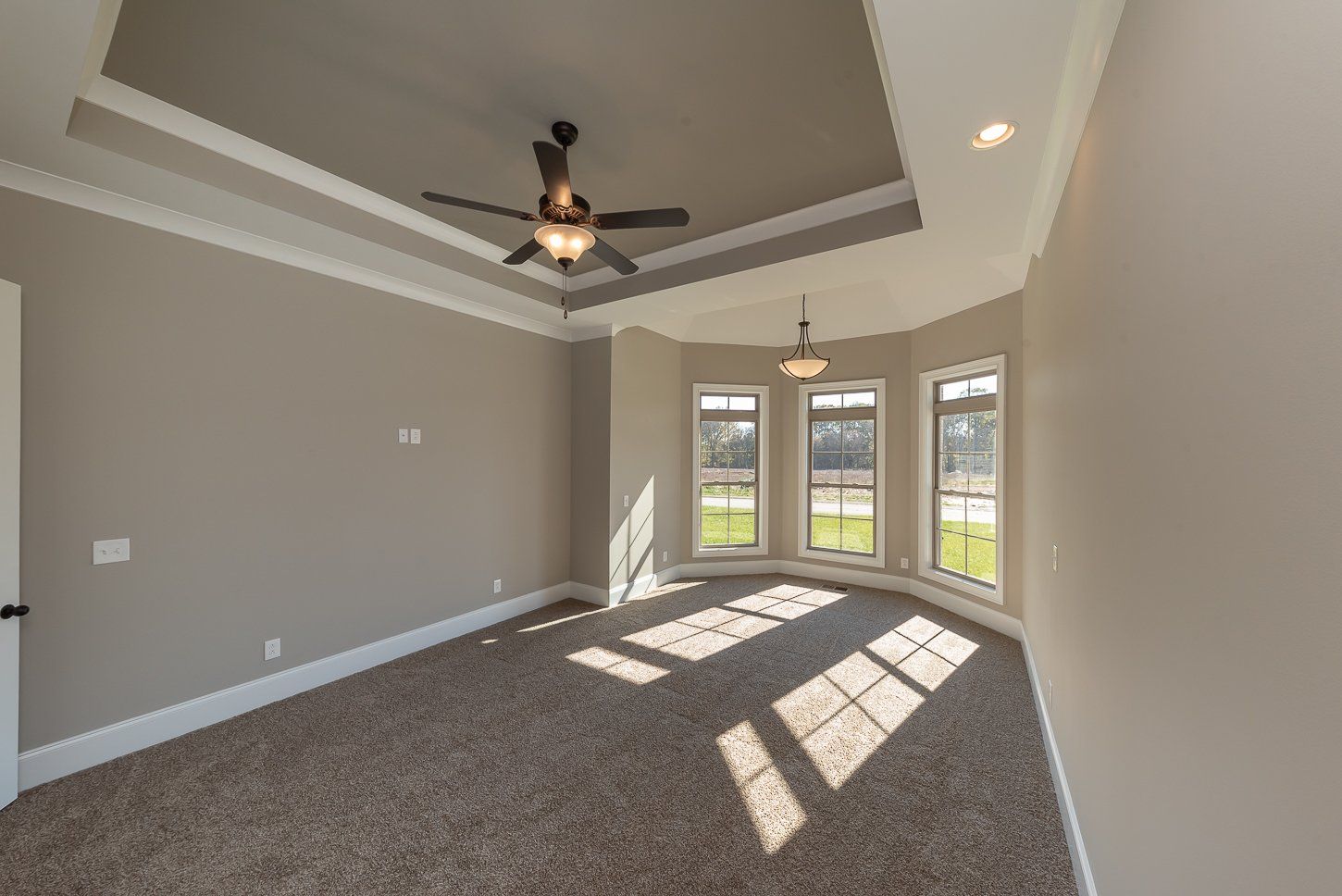 Elevated Trim Package - Trey Ceiling