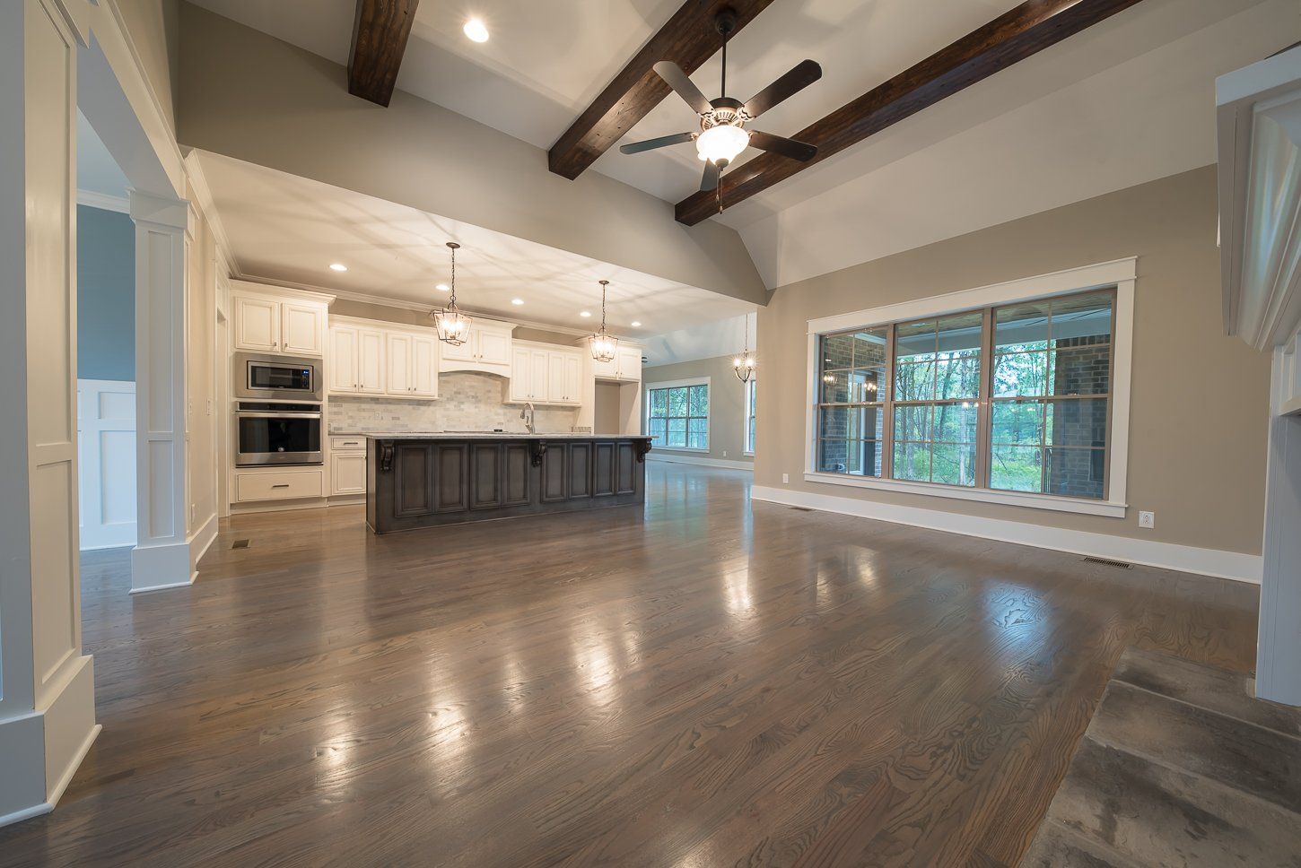 Gallery of Homes - great room