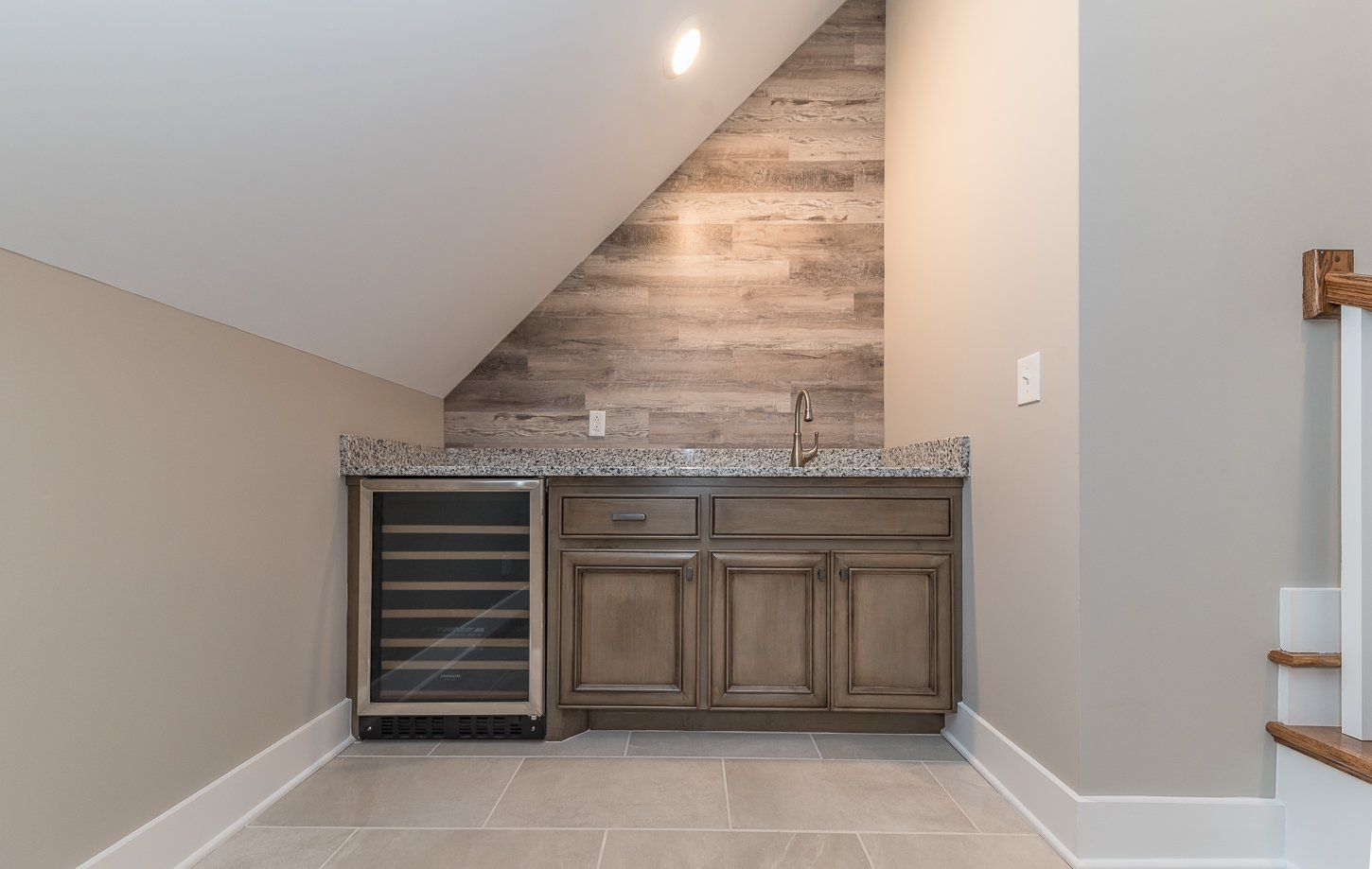 Wet Bar Cabinet Design